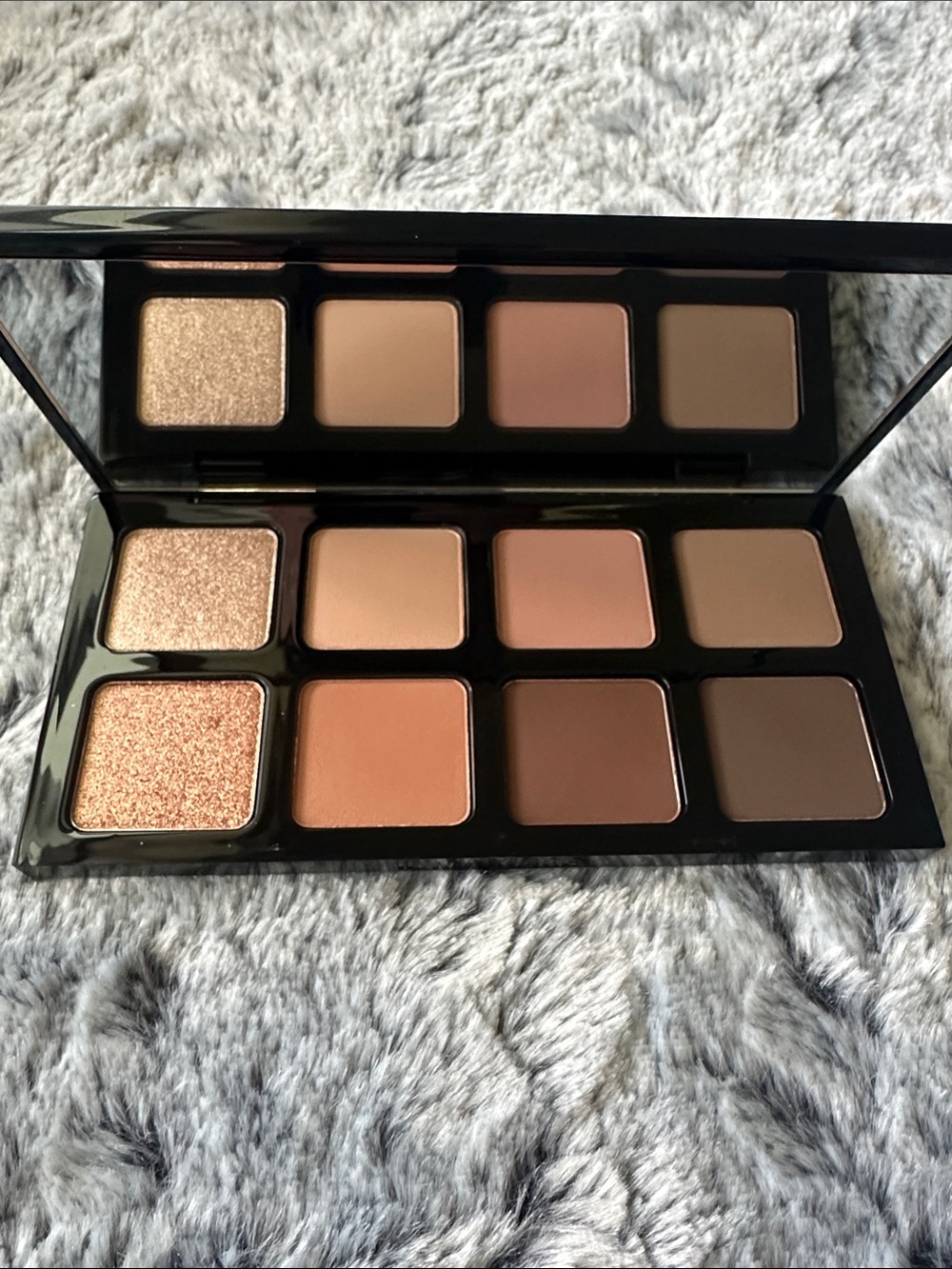 NEW - IL MAKIAGE ‘Shade Addict’ Eyeshadow Palette